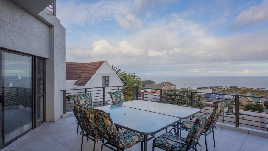 5 Bedroom Property for Sale in Dana Bay Western Cape